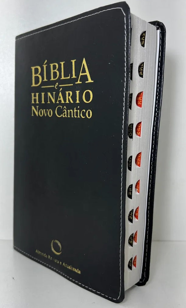 BÍBLIA SAGRADA COM HINÁRIO NOVO CÂNTICO - Capa em couro sintético preta
